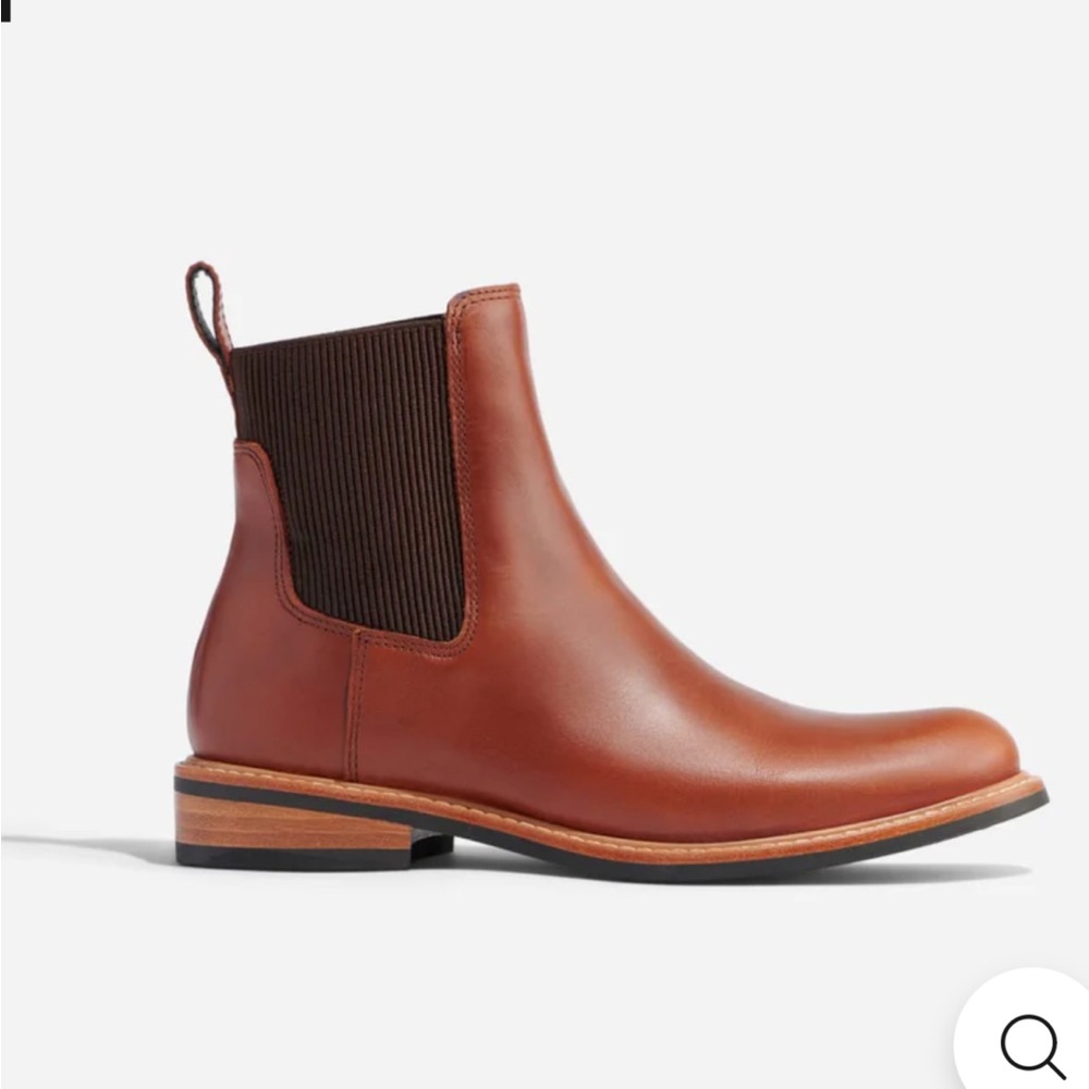 Nisolo Carmen Chelsea Boot in Brandy - Picture 2 of 6